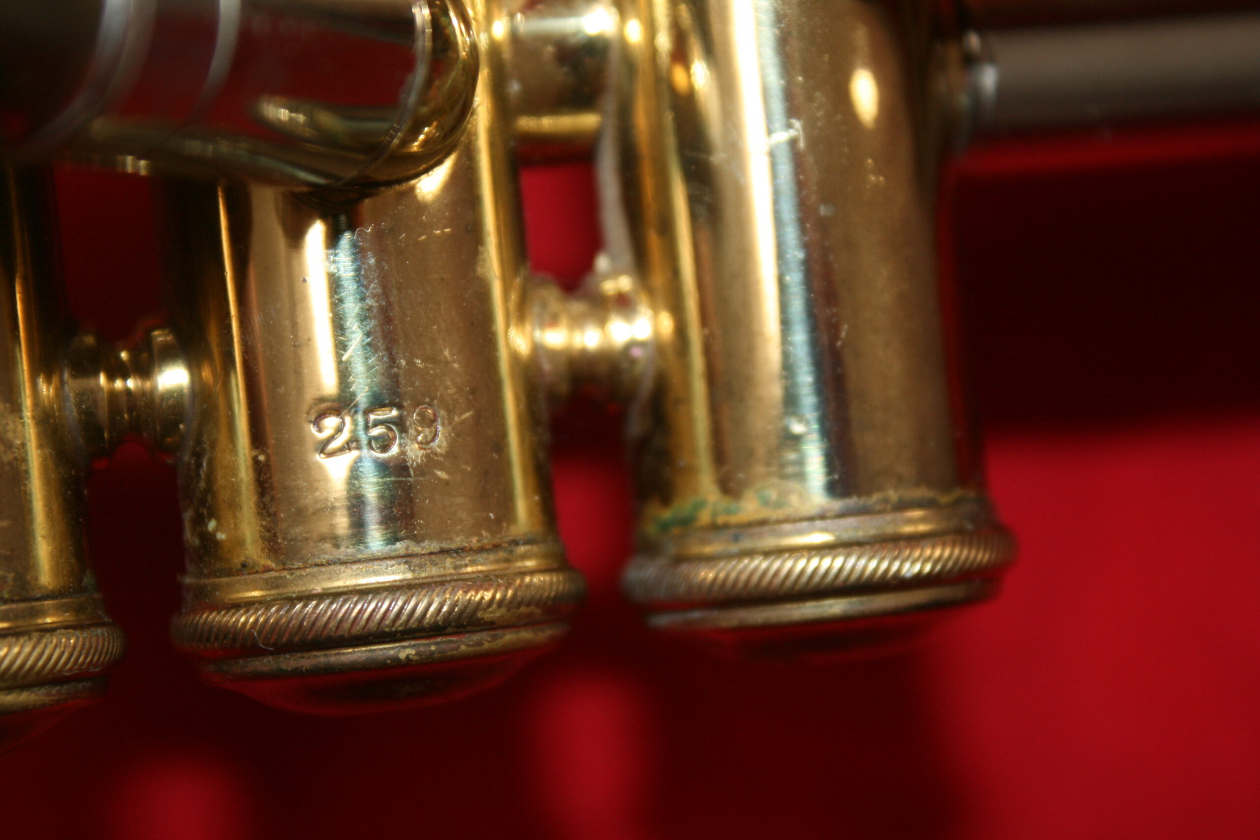 on the lower part of the second valve casing (very early models only)